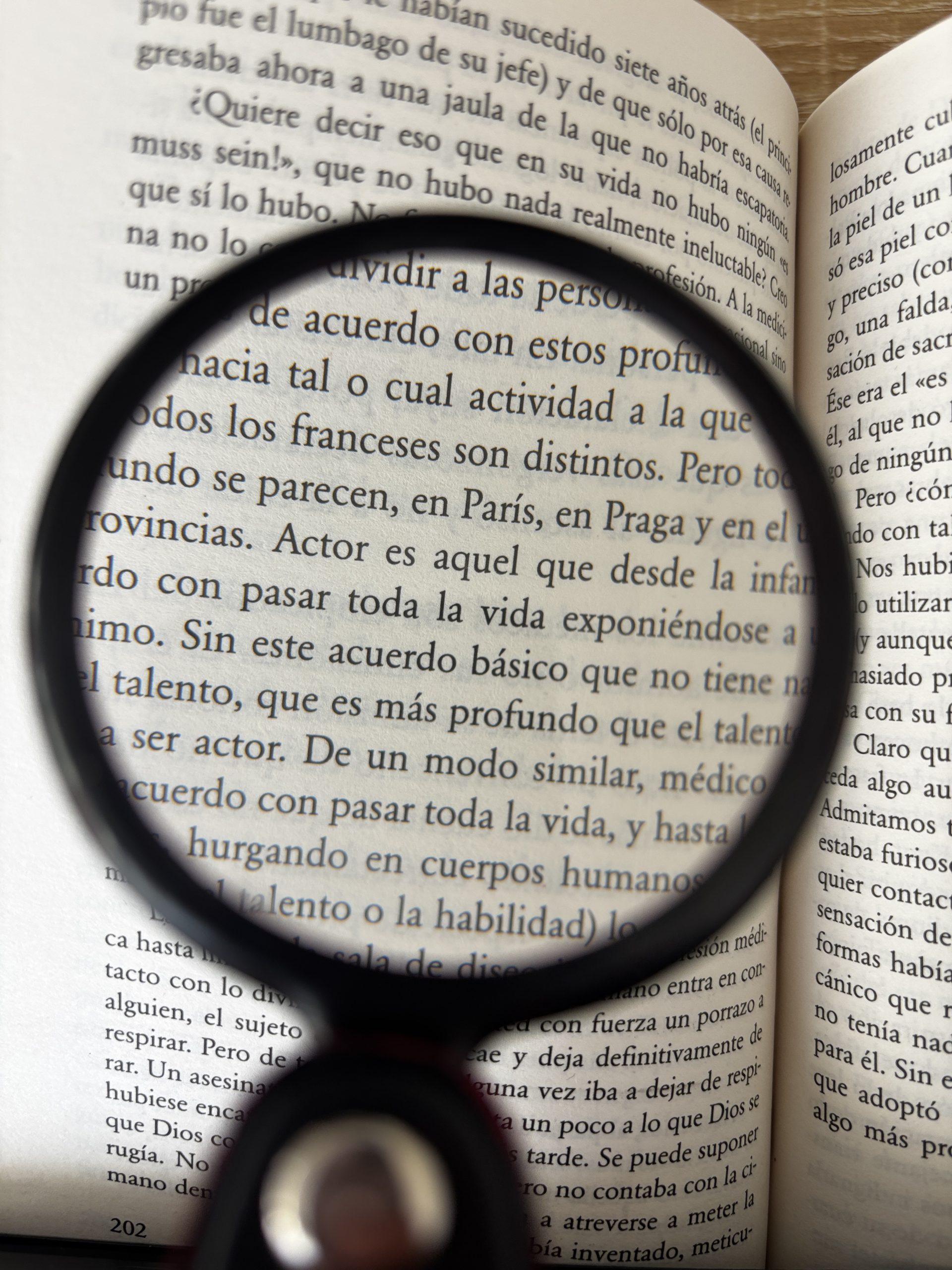 Lupa de bolsillo plegable, aumento 5x, práctica y cómoda - Imagen 4